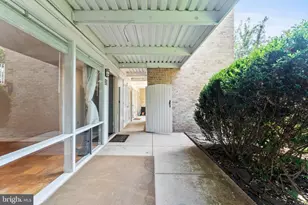 7541 Spring Lake Dr, Bethesda, MD 20817 - Photo 25