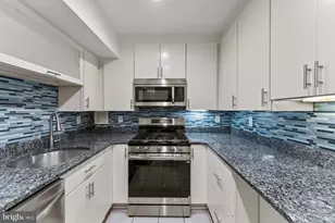 7541 Spring Lake Dr, Bethesda, MD 20817 - Photo 17