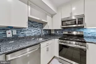 7541 Spring Lake Dr, Bethesda, MD 20817 - Photo 15
