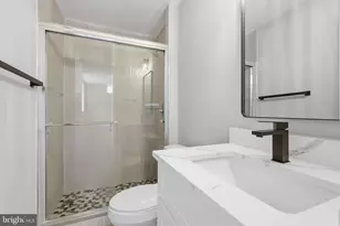 504 N Horners Ln, Rockville, MD 20850 - Photo 19