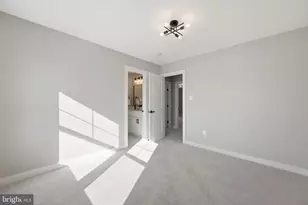 607 Burgundy Dr, Rockville, MD 20850 - Photo 31
