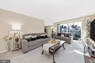 19315 Club House Rd, Gaithersburg, MD 20886 - Photo 15