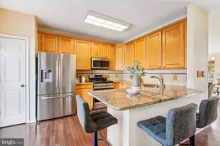 301 Cross Green St, Gaithersburg, MD 20878 - Photo 7