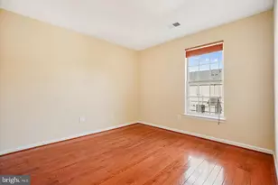 301 Cross Green St, Gaithersburg, MD 20878 - Photo 25