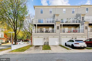 301 Cross Green St, Gaithersburg, MD 20878 - Photo 27