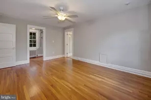 8020 Park Ln, Bethesda, MD 20814 - Photo 15