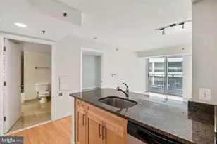 7500 Woodmont Ave, Bethesda, MD 20814 - Photo 13