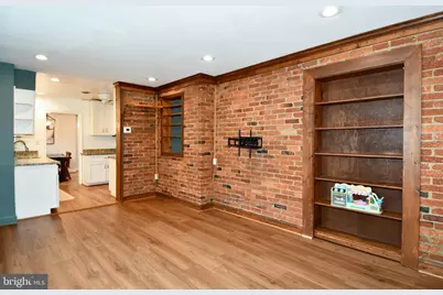 9325 Long Branch Parkway, Silver Spring, MD 20901 - Photo 9