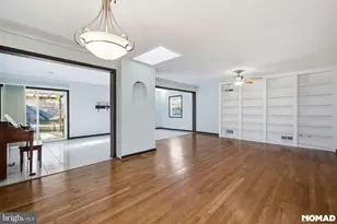 303 Mansfield Rd, Silver Spring, MD 20910 - Photo 9