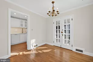 4556 S Chelsea Ln S, Bethesda, MD 20814 - Photo 7