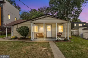 4 Russell Rd, Cabin John, MD 20818 - Photo 3