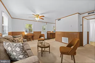 4 Russell Rd, Cabin John, MD 20818 - Photo 9