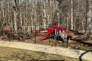 4 Russell Rd, Cabin John, MD 20818 - Photo 53