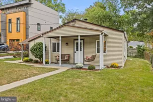 4 Russell Rd, Cabin John, MD 20818 - Photo 29