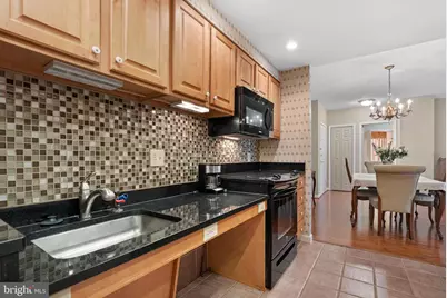 24 Courthouse Square #105, Rockville, MD 20850 - Photo 19