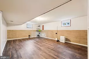 10502 Glenhaven Dr, Silver Spring, MD 20902 - Photo 25