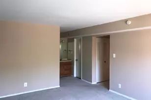 11401 Commonwealth Dr, Rockville, MD 20852 - Photo 3