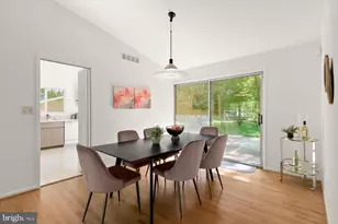 8210 Stone Trail Dr, Bethesda, MD 20817 - Photo 15
