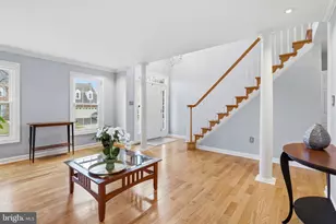 13222 Maplecrest Dr, Potomac, MD 20854 - Photo 5