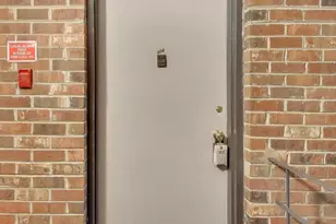 886 College Pkwy, Rockville, MD 20850 - Photo 3