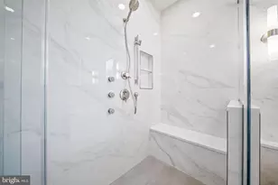 6311 Carnegie Dr, Bethesda, MD 20817 - Photo 31