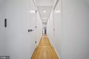 6311 Carnegie Dr, Bethesda, MD 20817 - Photo 33