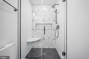 6311 Carnegie Dr, Bethesda, MD 20817 - Photo 51