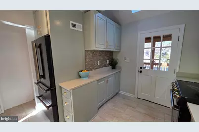 9121 Sudbury Road, Silver Spring, MD 20901 - Photo 31