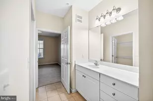 16 Granite Pl, Gaithersburg, MD 20878 - Photo 33