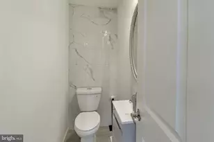 18948 Quail Valley Blvd, Gaithersburg, MD 20879 - Photo 13