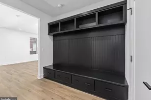 8607 Erdem Pl, Chevy Chase, MD 20815 - Photo 19