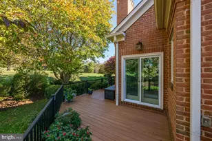 18 Beman Woods Ct, Potomac, MD 20854 - Photo 9