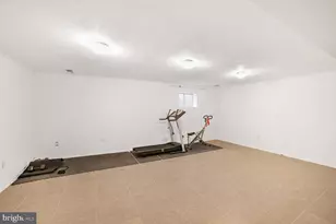 23 Honey Brook Ln, Gaithersburg, MD 20878 - Photo 15