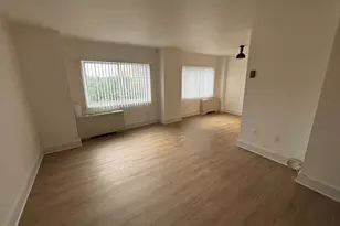 1111 University Blvd W, Silver Spring, MD 20902 - Photo 3