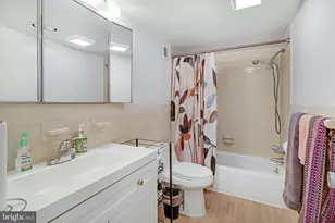 1111 University Blvd W, Silver Spring, MD 20902 - Photo 9