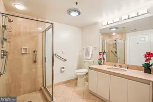 5600 Wisconsin Ave, Chevy Chase, MD 20815 - Photo 33