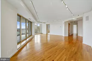 5600 Wisconsin Ave, Chevy Chase, MD 20815 - Photo 9