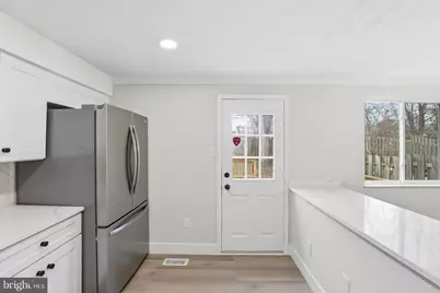 25604 Coltrane Drive, Damascus, MD 20872 - Photo 17