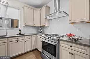 5100 Oakmoore Dr, Rockville, MD 20852 - Photo 13