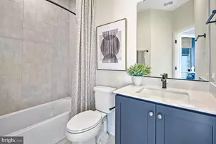 2521 Farmstead Dr, Rockville, MD 20850 - Photo 25