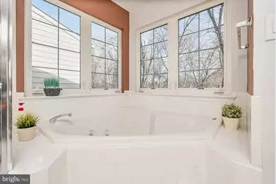 22 Waddington Court, Rockville, MD 20850 - Photo 27