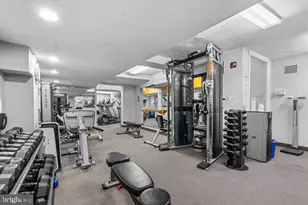 10201 Grosvenor Pl, Rockville, MD 20852 - Photo 43