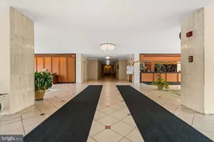 10201 Grosvenor Pl, Rockville, MD 20852 - Photo 49