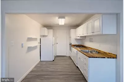 10201 Grosvenor Place #716, Rockville, MD 20852 - Photo 3