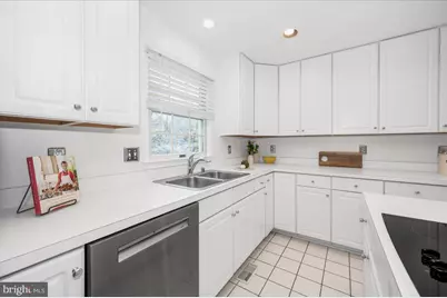 15825 Glacier Court, North Potomac, MD 20878 - Photo 19