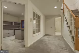 10804 Brewer House Rd, Rockville, MD 20852 - Photo 31