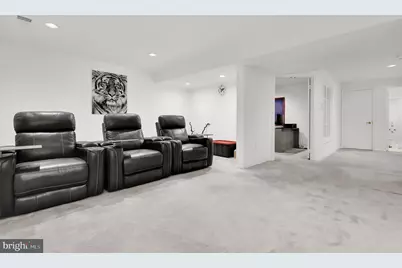 10804 Brewer House Road, Rockville, MD 20852 - Photo 31