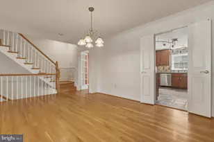 10804 Brewer House Rd, Rockville, MD 20852 - Photo 9