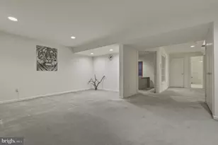 10804 Brewer House Rd, Rockville, MD 20852 - Photo 35