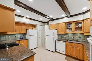 7605 Hackamore Dr, Potomac, MD 20854 - Photo 5